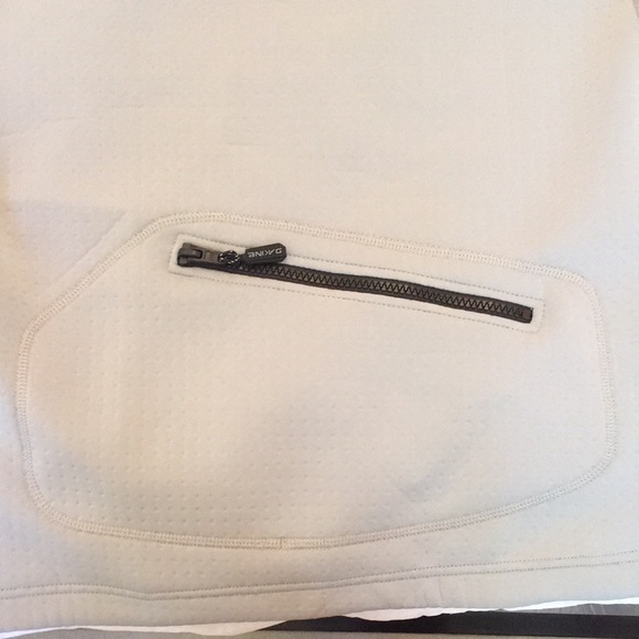 Dakine rash guard - Picture 5 of 8